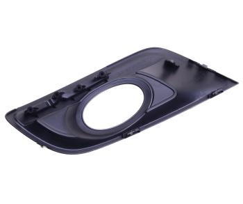 1 199 р. Рамка фары ПТФ левой MAZDA 3 2006- (BK) OE MAZDA MAZDA bs3e-50-c21a MAZDA bs3e-50-c21a  с доставкой в г. Пермь. Увеличить фотографию 2