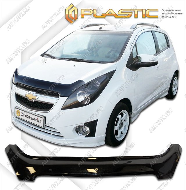 2 299 р. Дефлектор капотаClassic черныйChevroletSpark 2010–н.в.  2010010105723  с доставкой в г. Пермь