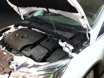 Упор капота ТехноМастер Ford Focus  3 (2010-2019) универсал дорестайлинг, хэтчбэк дорестайлинг, седан дорестайлинг, седан рестайлинг, универсал рестайлинг, хэтчбэк рестайлинг