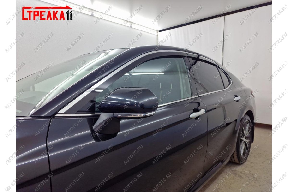 7 399 р. Дефлекторы окон 2D с хром накладками Стрелка11  Toyota Camry  XV70 (2017-2021) дорестайлинг (черные)  с доставкой в г. Пермь