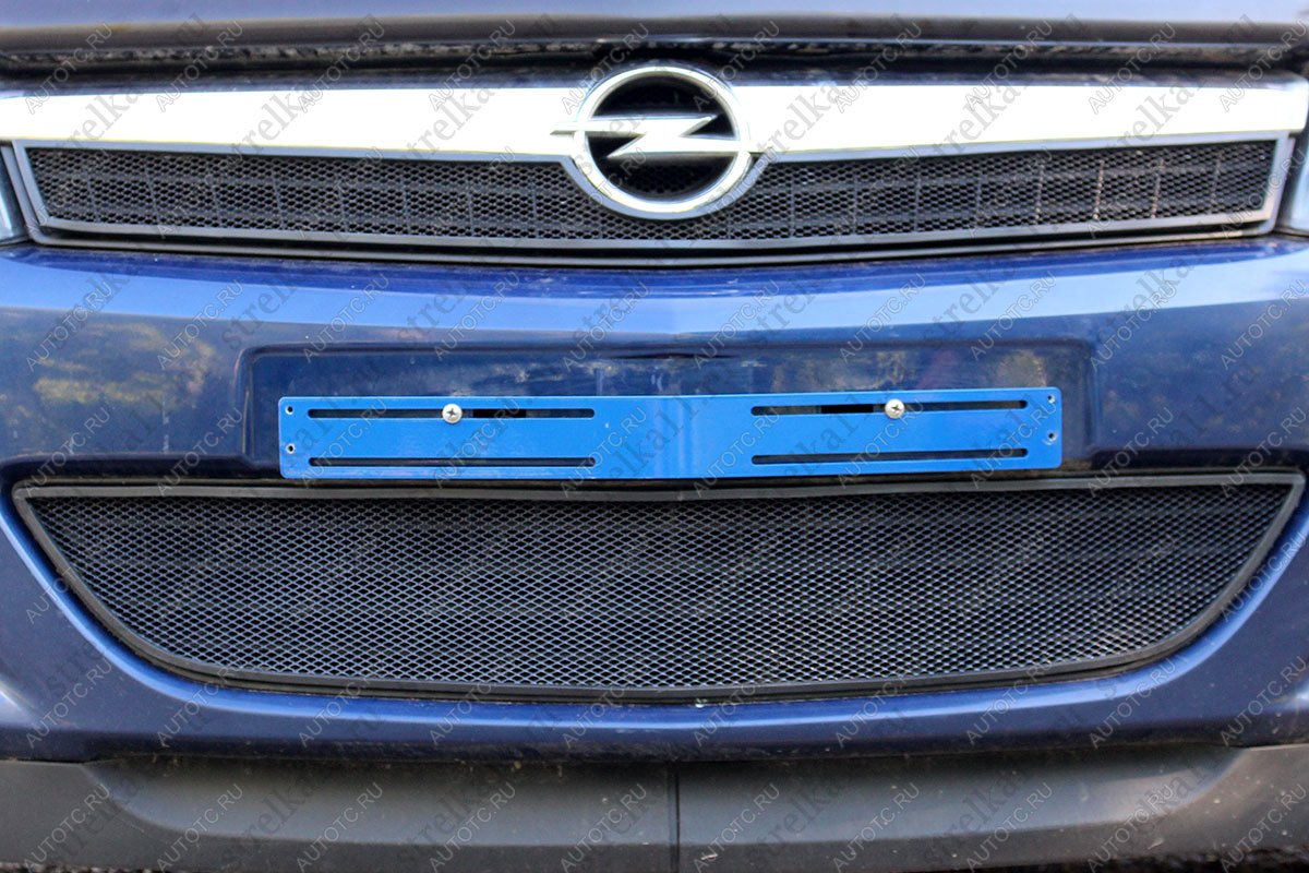 2 899 р. Защита радиатора (верх) Стандарт  Opel Astra  H (2007-2015) хэтчбек 5дв рестайлинг (черная)  с доставкой в г. Пермь