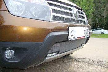 Защита радиатора ( с вырезом под ДХО) Стрелка11 Стандарт Renault Duster  HS (2010-2015) дорестайлинг (хром)