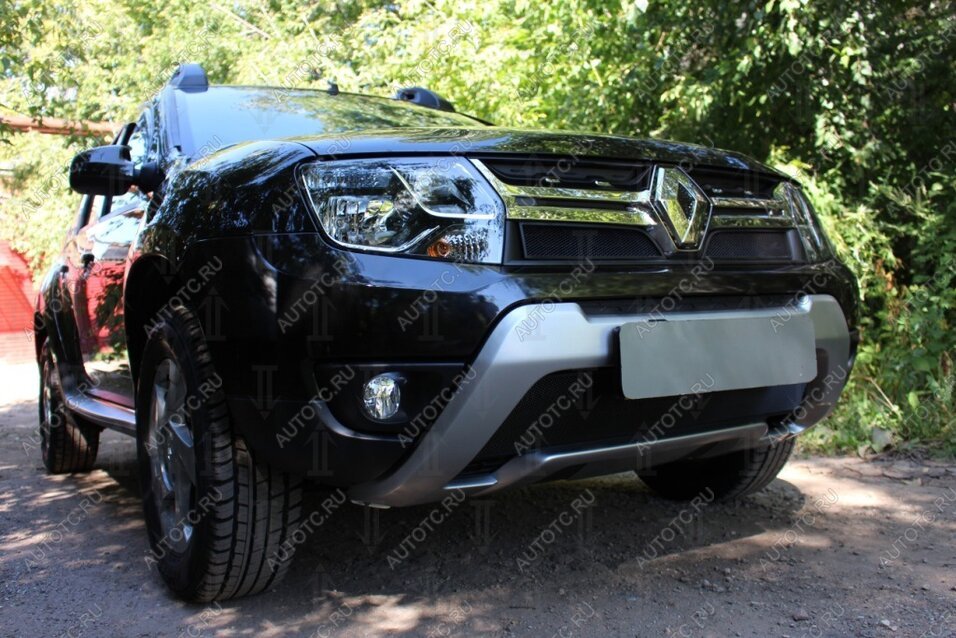 2 899 р. Защита радиатора (низ) Стрелка11 Стандарт Renault Duster HS рестайлинг (2015-2021) (черная)  с доставкой в г. Пермь