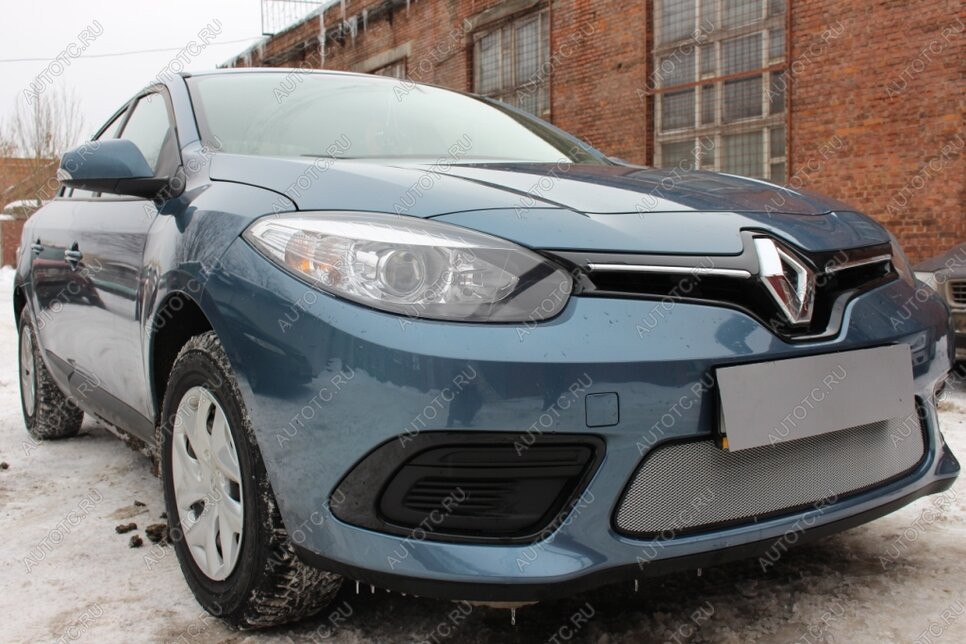 3 179 р. Защита радиатора (верх) Стрелка11 Стандарт  Renault Fluence (2012-2016) рестайлинг (хром)  с доставкой в г. Пермь