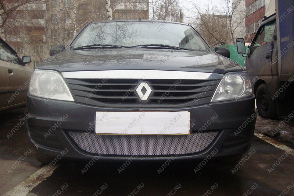 3 079 р. Защита радиатора Стрелка11 Стандарт  Renault Logan  1 (2010-2016) рестайлинг (хром)  с доставкой в г. Пермь