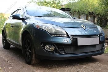 2 199 р. Защита радиатора (верх) Стандарт Renault Megane купе 3 дв. 1-ый рестайлинг (2012-2014) (черная)  с доставкой в г. Пермь. Увеличить фотографию 2