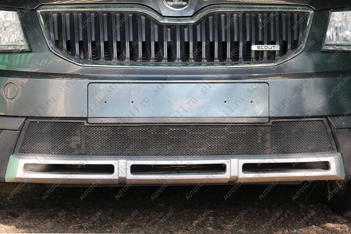 5 499 р. Защита радиатора (Ambition, Elegance, Style) Стрелка11 Стандарт Skoda Octavia A7 дорестайлинг универсал (2012-2017) (черная)  с доставкой в г. Пермь