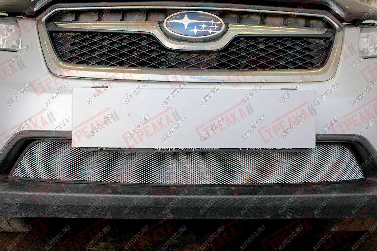 3 179 р. Защита радиатора Стрелка11 Стандарт  Subaru XV  GP/G33 (2012-2016) дорестайлинг (хром)  с доставкой в г. Пермь