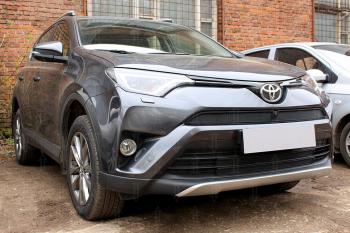 Защита радиатора (верх с камерой) Стрелка11 Стандарт Toyota RAV4  XA40 (2015-2019) 5 дв. рестайлинг (черная)