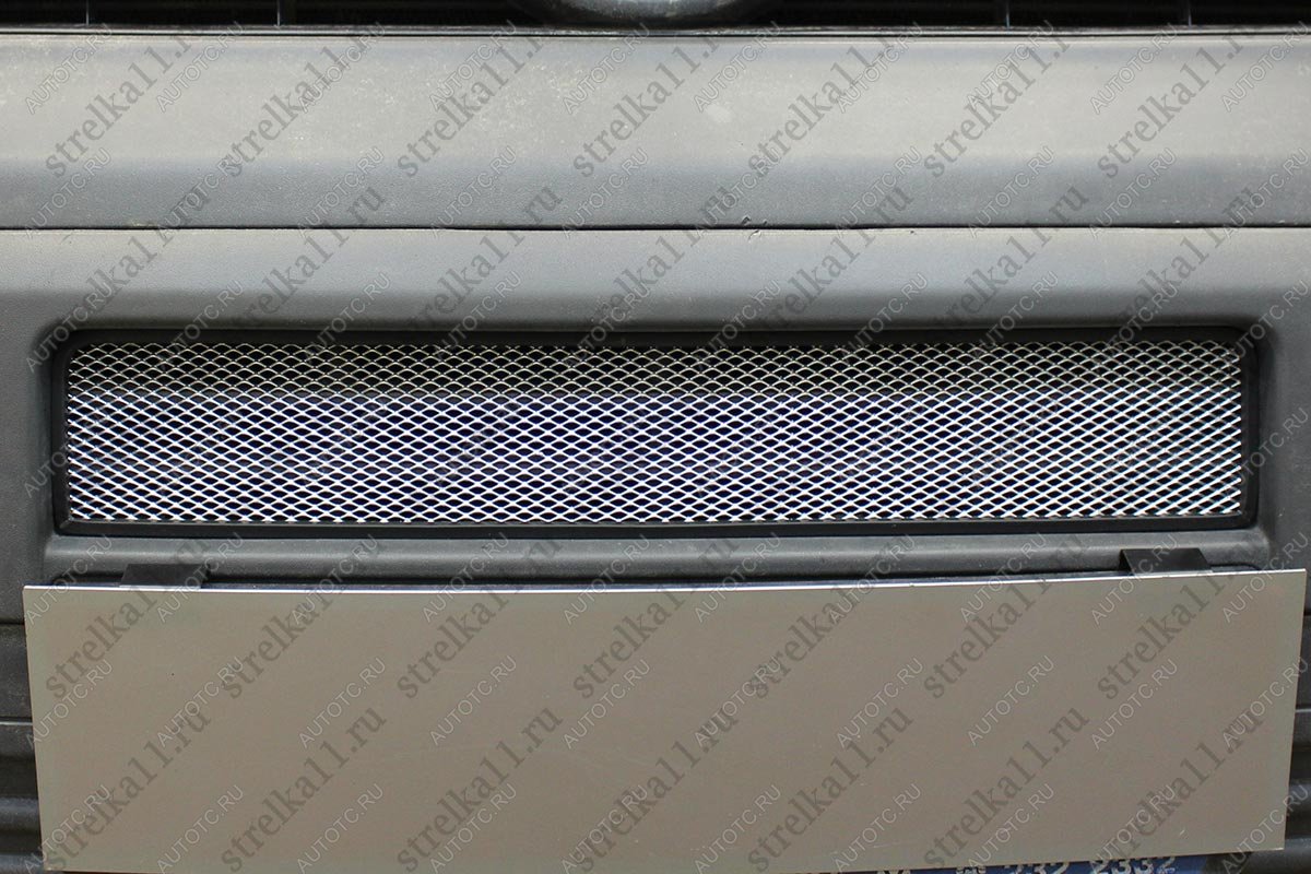 3 079 р. Защита радиатора Стрелка11 Стандарт  Volkswagen Transporter  T5 (2003-2009) дорестайлинг (хром)  с доставкой в г. Пермь