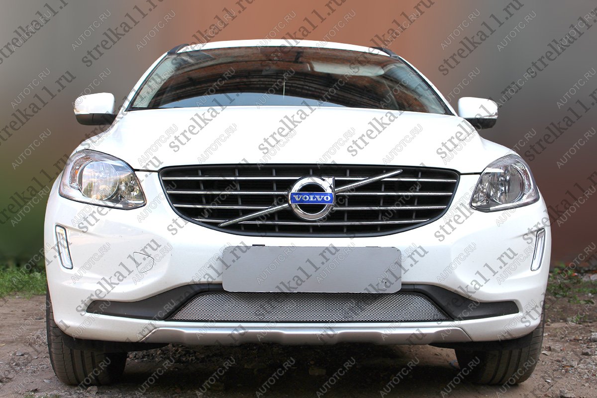 3 079 р. Защита радиатора Стрелка11 Стандарт  Volvo XC60 (2013-2017)  рестайлинг (хром)  с доставкой в г. Пермь