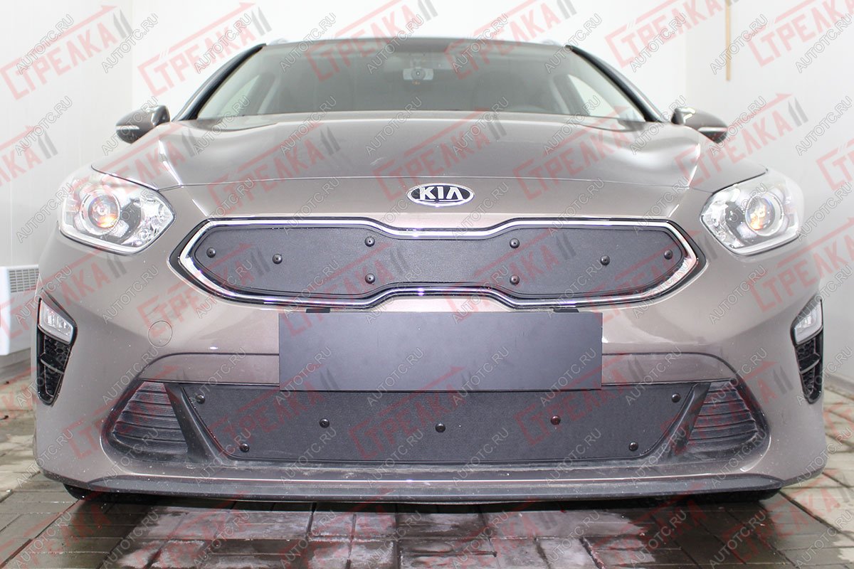 759 р. Зимняя заглушка решетки радиатора (низ) Стрелка11 KIA Ceed 3 CD хэтчбэк (2018-2025) (черная)  с доставкой в г. Пермь