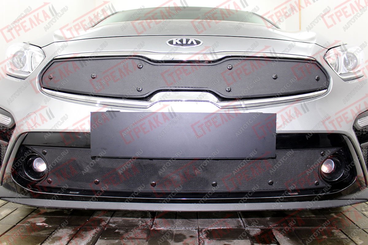 759 р. Зимняя заглушка решетки радиатора (низ) Стрелка11  KIA Cerato  4 BD (2018-2021) дорестайлинг седан, дорестайлинг, хэтчбэк (черная)  с доставкой в г. Пермь