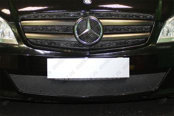 Зимняя заглушка решетки радиатора Стрелка11 Mercedes-Benz Vito W639 рестайлинг (2010-2014) (черная)