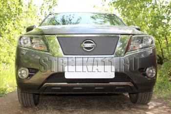 Зимняя заглушка решетки радиатора (низ) Стрелка11 Nissan Pathfinder R52 дорестайлинг (2012-2017) (черная)