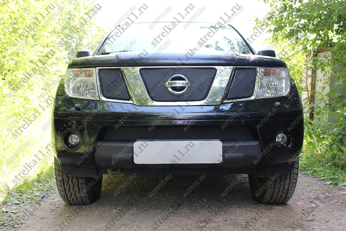 759 р. Зимняя заглушка решетки радиатора (низ) Стрелка11 Nissan Navara 2 D40 дорестайлинг (2004-2010) (черная)  с доставкой в г. Пермь