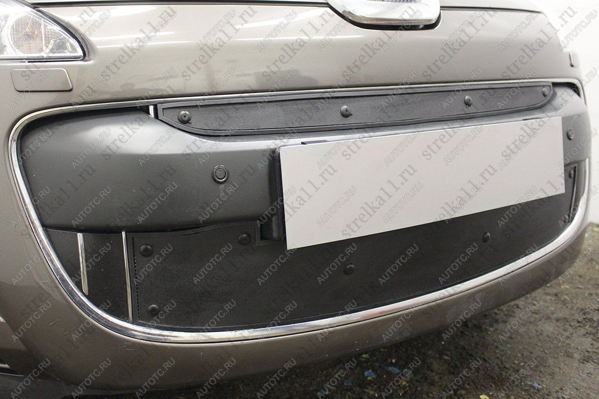 759 р. Зимняя заглушка решетки радиатора (низ) Стрелка11  Peugeot 4007 (2007-2012) (черная)  с доставкой в г. Пермь