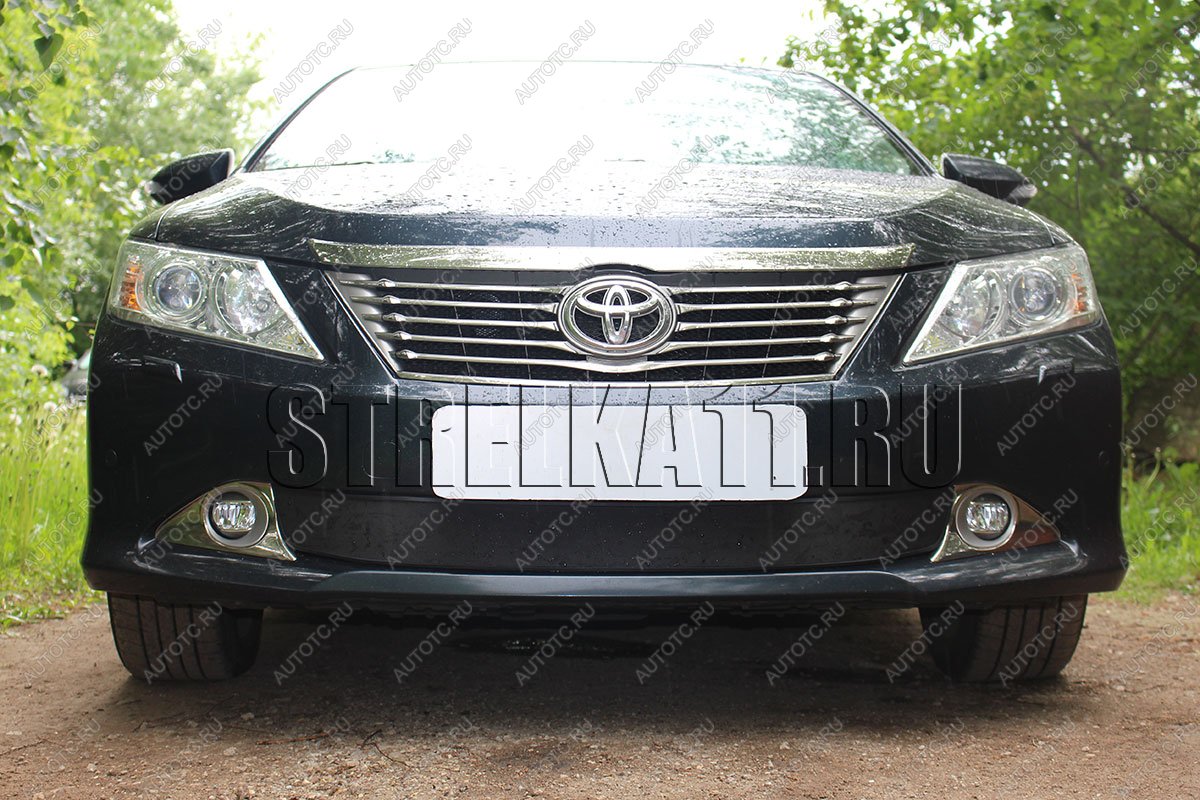 759 р. Зимняя заглушка решетки радиатора Стрелка11  Toyota Camry  XV50 (2011-2014) дорестайлинг (черная)  с доставкой в г. Пермь