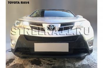 759 р. Зимняя заглушка решетки радиатора (низ) (Стандарт) Стрелка11  Toyota RAV4  XA40 (2012-2015) 5 дв. дорестайлинг (черная)  с доставкой в г. Пермь. Увеличить фотографию 2