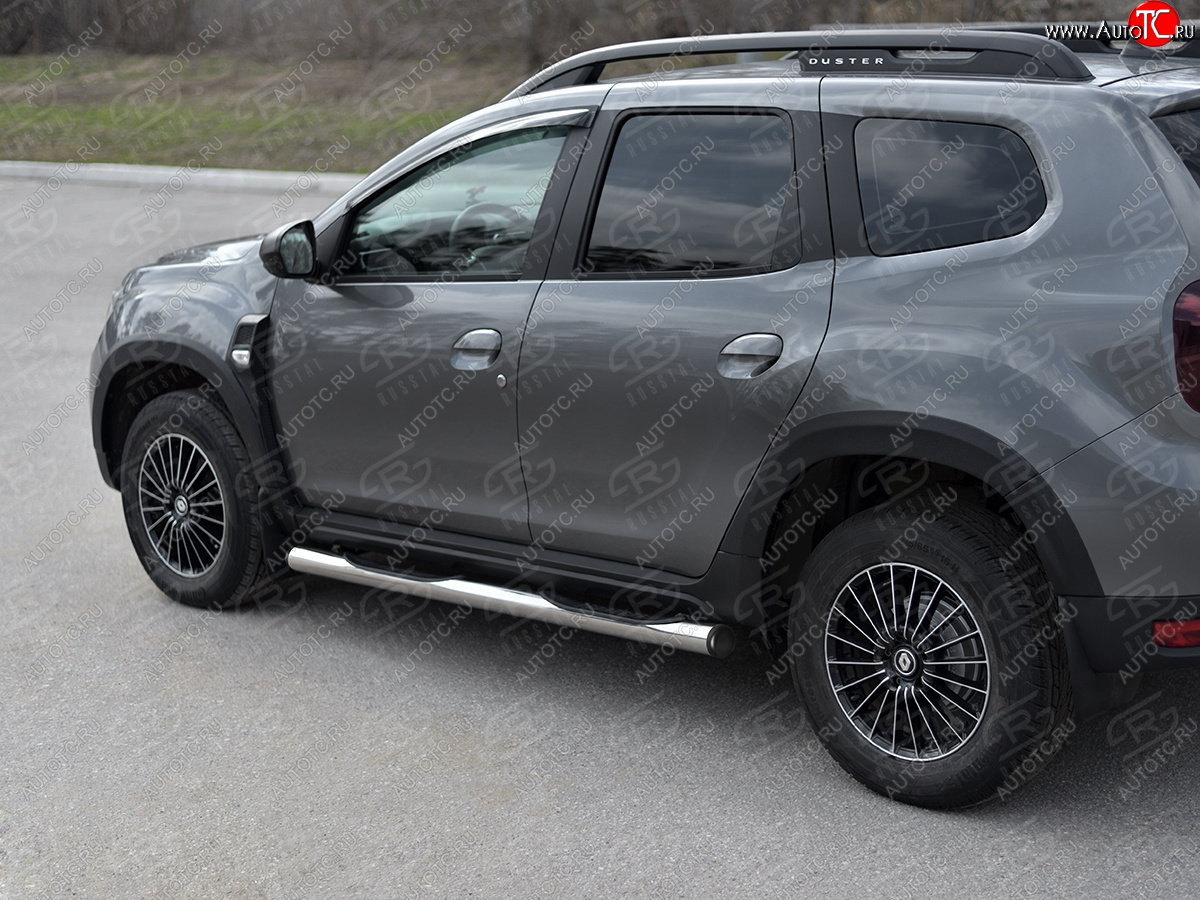 19 999 р. Защита порогов (Ø76 мм, с проступью) SLITKOFF  Renault Duster  HM (2021-2024) рестайлинг (с пластиковыми заглушками на торцах, полированная нержавейка)  с доставкой в г. Пермь