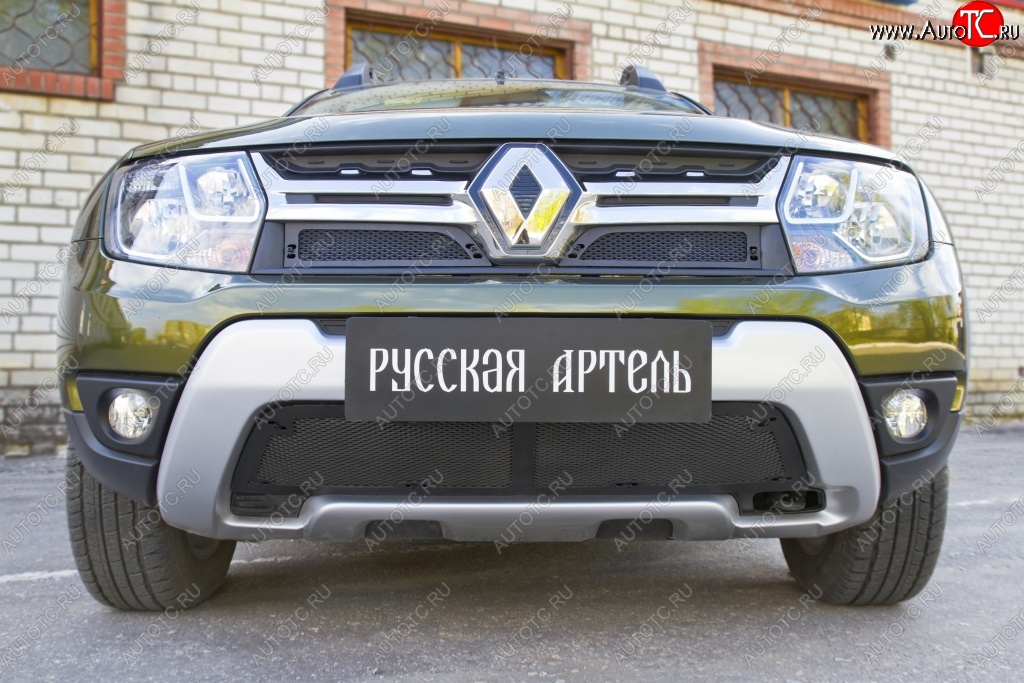 1 239 р. Защитная сетка решетки радиатора РА Renault Duster HS рестайлинг (2015-2021)  с доставкой в г. Пермь