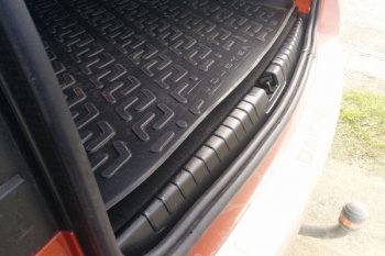 829 р. Накладка в дверной проем багажника Тюн-Авто  Nissan Terrano  D10 (2013-2022), Renault Duster  HS (2010-2021)  с доставкой в г. Пермь. Увеличить фотографию 2