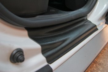 1 599 р. Комплект накладок в проем дверей Артформ (4 шт.) Renault Duster HS рестайлинг (2015-2021)  с доставкой в г. Пермь. Увеличить фотографию 2