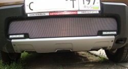 1 539 р. Сетка на бампер с вырезом под ДХО Russtal (хром) Renault Duster HS дорестайлинг (2010-2015)  с доставкой в г. Пермь. Увеличить фотографию 2
