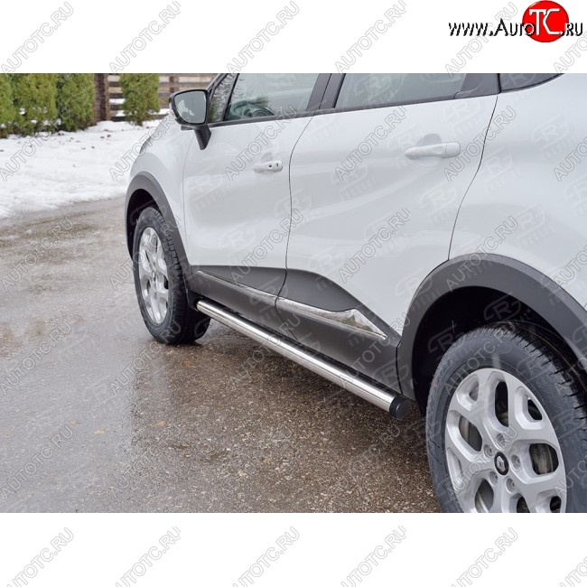 18 799 р. Защита порогов из круглой трубы диаметром 63 мм SLITKOFF v2  Renault Kaptur (2016-2025) дорестайлинг, рестайлинг  с доставкой в г. Пермь