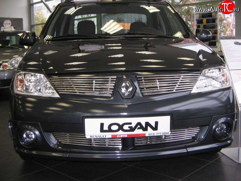 4 599 р. Декоративная вставка воздухозаборника Berkut Renault Logan 1 дорестайлинг (2004-2010)  с доставкой в г. Пермь