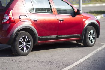 2 339 р. Накладки на колёсную арку RA (задняя правая)  Renault Sandero Stepway  (BS) (2010-2014) (Поверхность шагрень)  с доставкой в г. Пермь. Увеличить фотографию 2