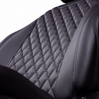 10 899 р. Чехлы для сидений Stepway Lord Autofashion Байрон (экокожа, 60/40, 2 П- и 1 Г-образных подголовника)  Renault Sandero Stepway  (B8) (2014-2018) дорестайлинг (Черный, вставка черная, строчка черная)  с доставкой в г. Пермь. Увеличить фотографию 4