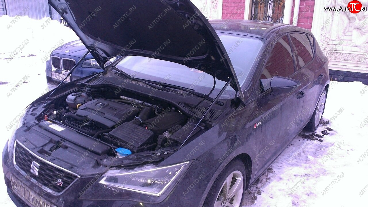 2 149 р. Упоры капота Russtal Seat Leon 5F хэтчбэк 5 дв. (2012-2016)  с доставкой в г. Пермь