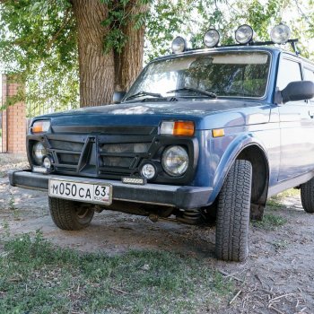 1 259 р. Декоративная решетка радиатора Autodemic (с противотуманками) Лада Нива 4х4 2121 3 дв. дорестайлинг (1977-2019)  с доставкой в г. Пермь. Увеличить фотографию 4