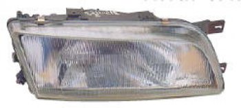 Правая фара (без корректора) DEPO Nissan Almera  N15 (1995-1998) седан дорестайлинг