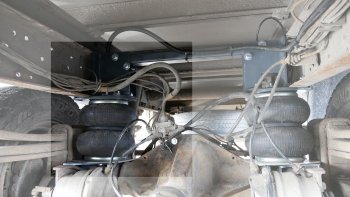 29 999 р. Комплект вспомогательной пневмоподвески на заднюю ось Aride Iveco EuroCargo (2008-2013)  с доставкой в г. Пермь. Увеличить фотографию 4