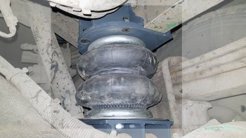 27 999 р. Комплект вспомогательной пневмоподвески на заднюю ось Aride Mercedes-Benz LK 814 (1984-1998)  с доставкой в г. Пермь. Увеличить фотографию 2