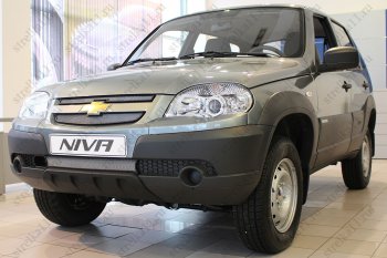 5 499 р. Защитная сетка в бампер (ячейка 3х7 мм, GLCGLS, 3 части) Alfeco Стандарт Chevrolet Niva 2123 рестайлинг (2009-2020) (Хром)  с доставкой в г. Пермь. Увеличить фотографию 2