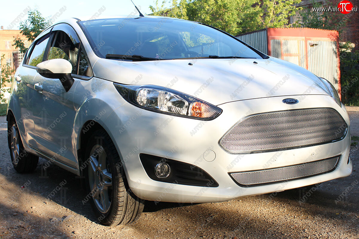 3 779 р.           Защита радиатора Ford Fiesta MK6 (рестайлинг) 2015- chrome низ PREMIUM  Ford Fiesta  6 (2012-2019) седан рестайлинг, хэтчбэк 3 дв. рестайлинг, хэтчбэк 5 дв. рестайлинг (хром)  с доставкой в г. Пермь