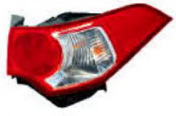 Правый фонарь задний (внешний) BodyParts Honda Accord  8 CU (2008-2013) седан дорестайлинг, седан рестайлинг
