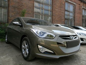Защитная сетка радиатора в бампер (ячейка 4х10 мм) Стрелка11 Премиум Hyundai I40  1 VF (2011-2015) дорестайлинг седан, дорестайлинг универсал (хром)