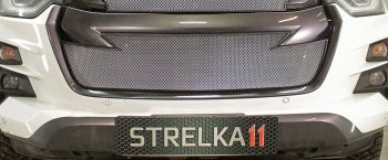 Защитная сетка радиатора в бампер (ячейка 3х7 мм) Стрелка11 Стандарт Isuzu D-Max  RG (2020-2023) DoubleCab (хром)