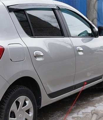 799 р. Задний правый молдинг на дверь Русская Артель  Renault Sandero  (B8) (2014-2018) дорестайлинг (Поверхность шагрень)  с доставкой в г. Пермь. Увеличить фотографию 2