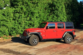 72 999 р. Защита порогов с подножкой РИФ Jeep Wrangler JL 3 дв. дорестайлинг (2018-2024)  с доставкой в г. Пермь. Увеличить фотографию 2
