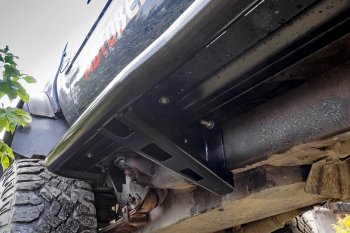 46 869 р. Защита порогов с подножкой РИФ Toyota Hilux N80, N90, N100, N110 дорестайлинг (1988-1991)  с доставкой в г. Пермь. Увеличить фотографию 10