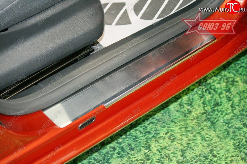 2 294 р. Накладки на внутренние пороги Souz-96 Skoda Fabia Mk2 хэтчбэк дорестайлинг (2007-2010)  с доставкой в г. Пермь