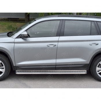 22 999 р. Порожки для ног (труба Ø42) SLITKOFF  Skoda Kodiaq  NU7 (2017-2021) дорестайлинг (Вариант 2 (лист алюм, проф.сталь))  с доставкой в г. Пермь. Увеличить фотографию 2