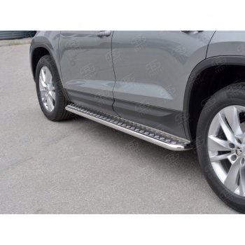 22 999 р. Порожки для ног (труба Ø42) SLITKOFF  Skoda Kodiaq  NU7 (2017-2021) дорестайлинг (Вариант 2 (лист алюм, проф.сталь))  с доставкой в г. Пермь. Увеличить фотографию 4