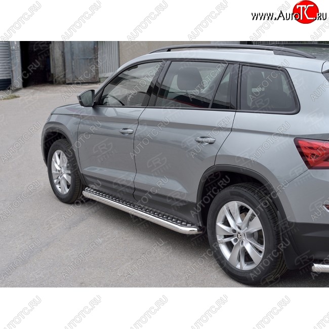 28 899 р. Широкая защита порогов с трубой диаметром 63 мм SLITKOFF v1 Skoda Kodiaq NU7 дорестайлинг (2017-2021)  с доставкой в г. Пермь