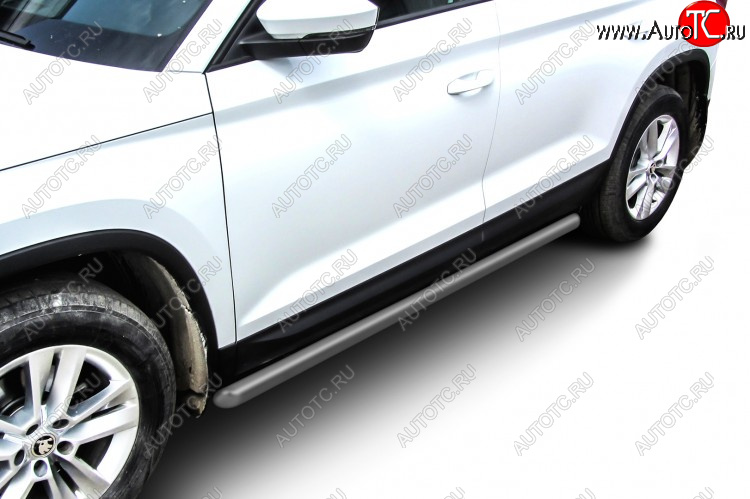 10 999 р. Защита порогов Slitkoff (Ø 57 мм, труба)  Skoda Kodiaq  NU7 (2017-2021) дорестайлинг (Сталь с полимерным покрытием. Цвет: серебристый)  с доставкой в г. Пермь